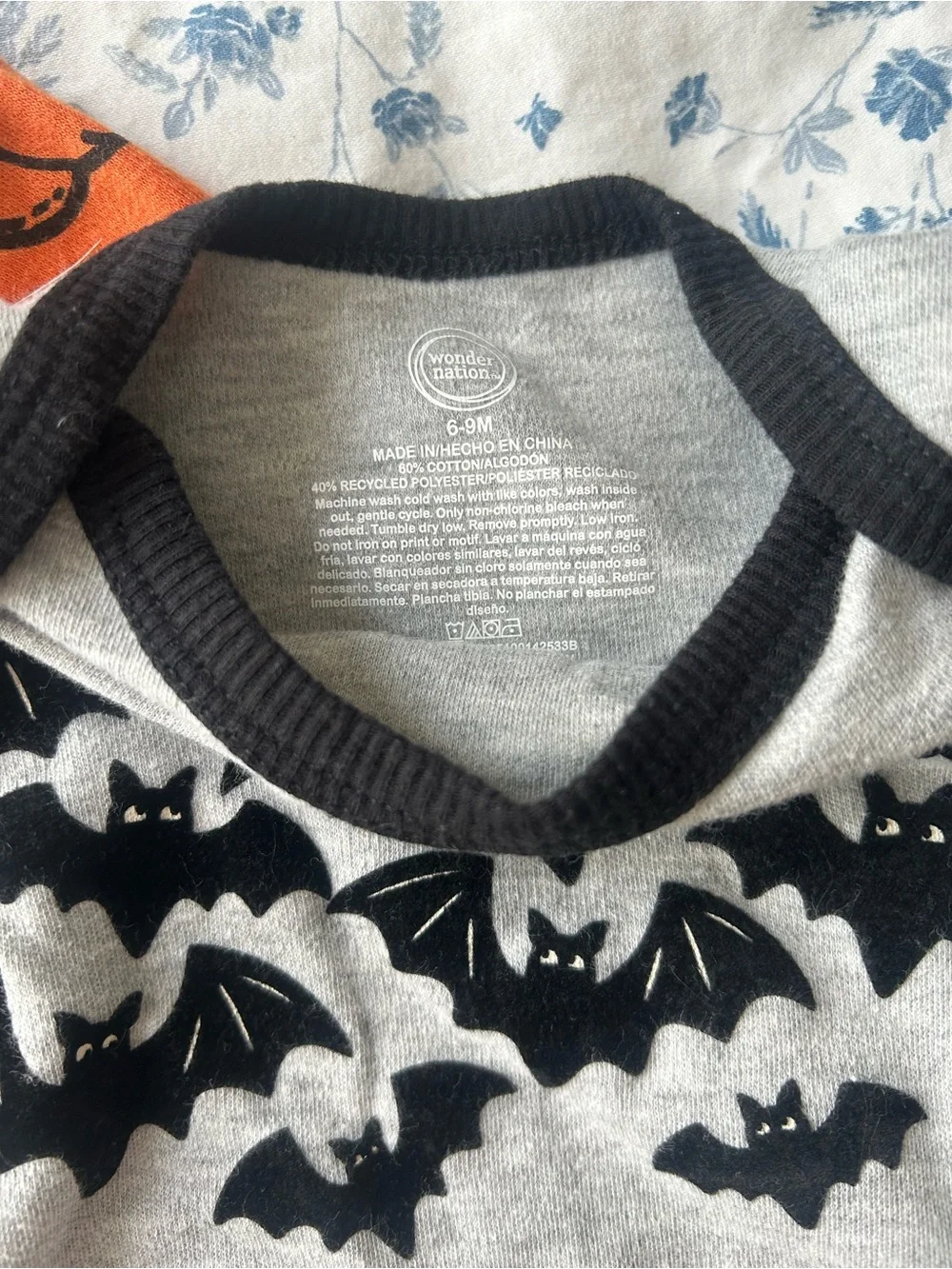 Halloween Pumpkin & Bat Print Long-Sleeve One-Piece Sleepers 🎃 🦇